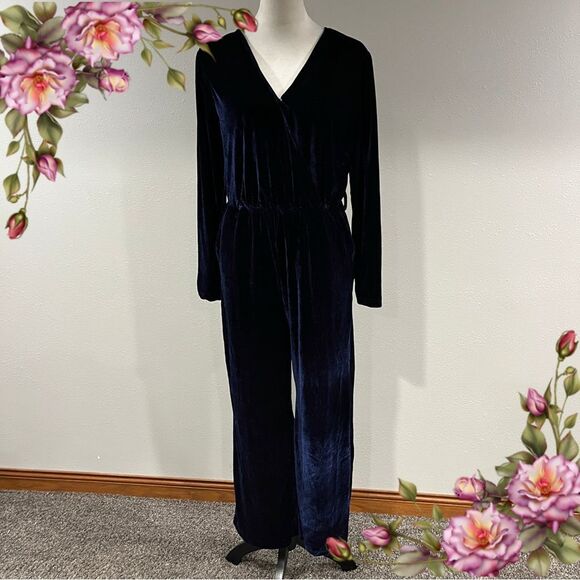 fashion Pants - Elegant Navy Velvet long sleeve long pants Jumpsuit size large